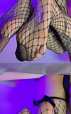 Footfetish Fishnet Stockings
