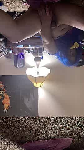 Taking large vibrator in the booty