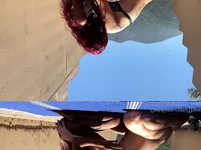 Real amateur urinates and fucks outdoors