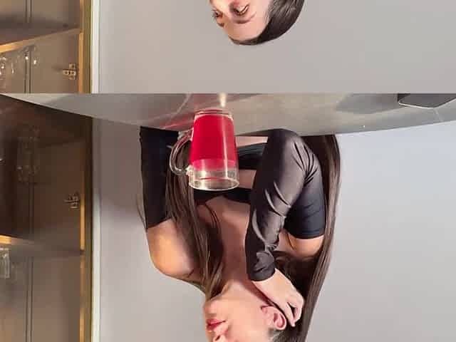 Stranger Accidently Show Me Her Large Bazookas And I Can't Resist To Screw Her