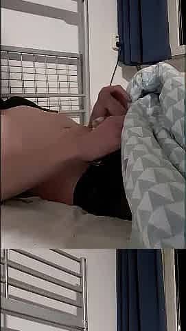 A very intens way of cumming after a lengthy tugjob