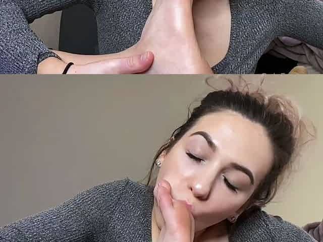 Hawt Blonde milf in foot Fetish tube scene