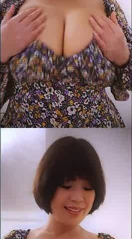 amateur older woman with big boobs