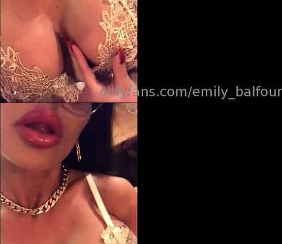amateur older woman with big boobs