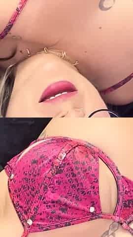 Colombian MILF Luna Ferrara Sexts with a Fan