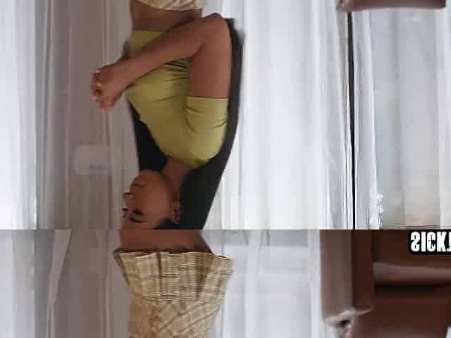 Hawt large booty lesbo mother I'd like to fuck Anna Claire Clouds screws hawt str8 ebony beauty