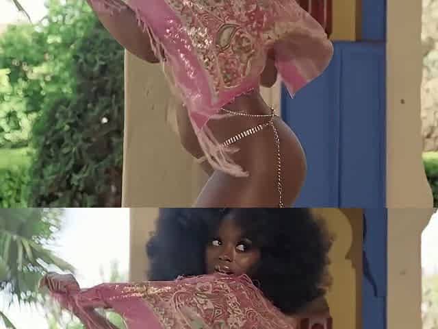 Aesthetic Ebony Model Elsie Is Playing With Her Sex Toy