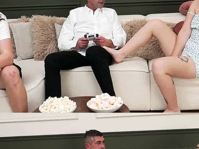 My daddy fuck my girlfriend while i playing game