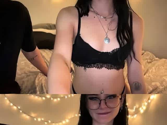Amateur Webcam Couple Blowjob