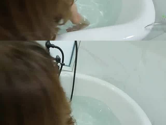 Ariel McGwire takes time after her bathroom to make herself cum