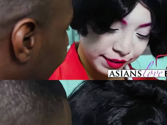 Sexy Geisha Gives Great Footjob To A Black Guy With Vivianna Mulino