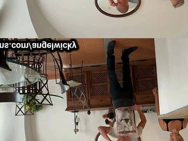 Beauty Wicky seduces guest