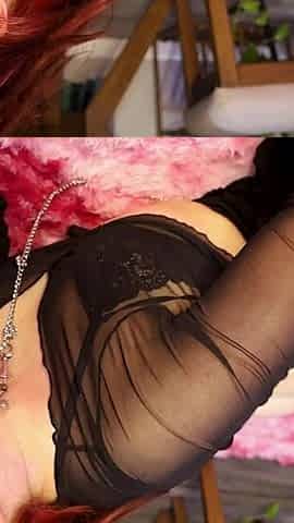 Goth PAWG with Perfect Ass Gives Deepthroat Blowjob After Work