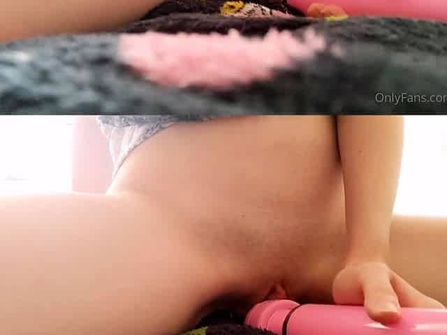 Cute blonde amateur webcam teen masturbating