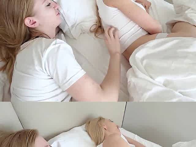 I Love It when My Girlfriend Wakes Me Up with Her Little Fingers