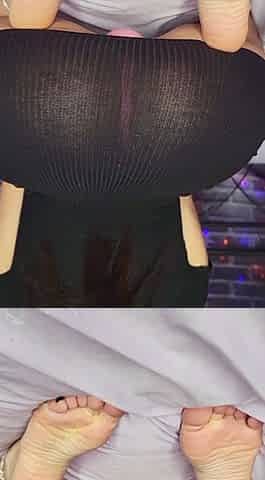 Pussy toying busty high heeled stunner solo pov masturbation