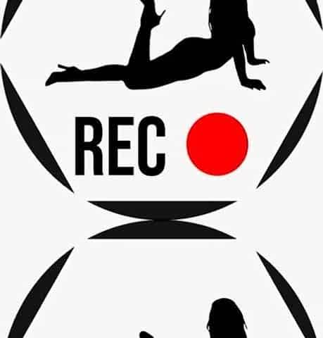 Fortunate boys bangs large butt lalin girl in a hotel