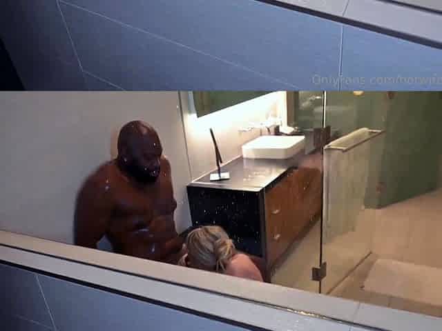 -OF-HotWifeHeidiNC- Heidi Gets Steamy Shower Pounding by