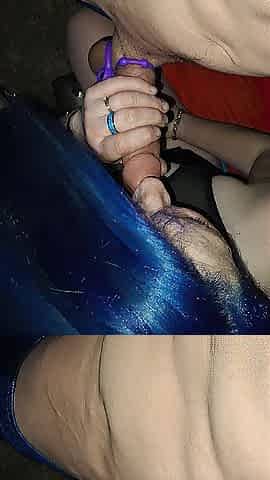 Hawt mother I'd like to fuck gives great deepthroat oral
