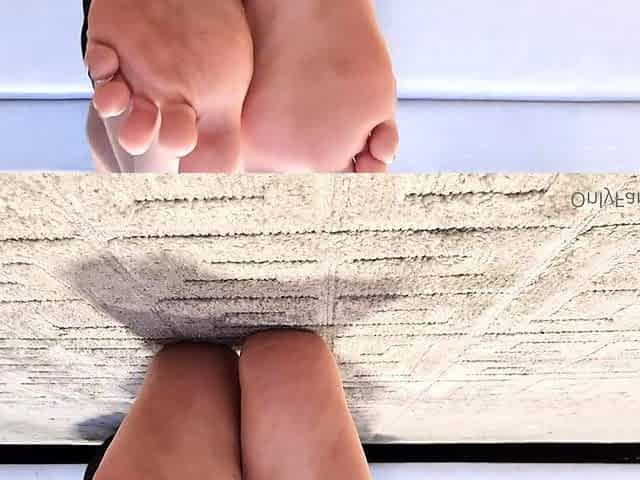 Brunette Solo Webcam Masturbation