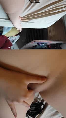 Tight Girl Records Video Masturbating for Her Boyfriend - Pink Pussy