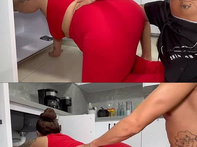 I Fix the Pipes Myself While My Stepson Fucks Me Hard! Husband's Not Home - Everyday Life