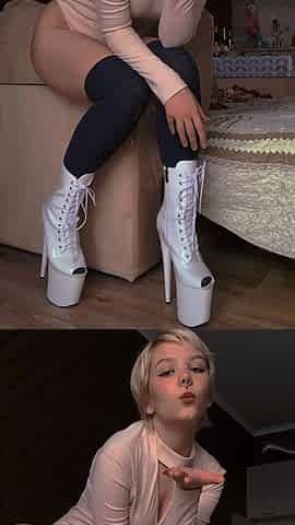 Just Look at This Cutie in High Heels!