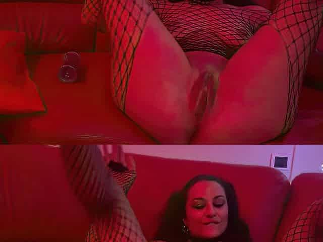 Red light evening for the hawt Italian concupiscent