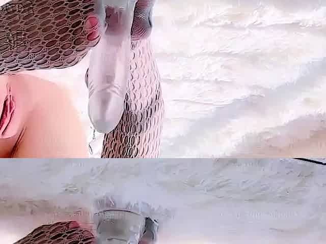 Romanian amateur webcam teen masturbate