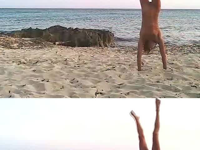 In nature's garb Hawt Pair at the beach, sex in public