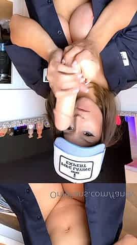 Big boob brunette masturbates on webcam