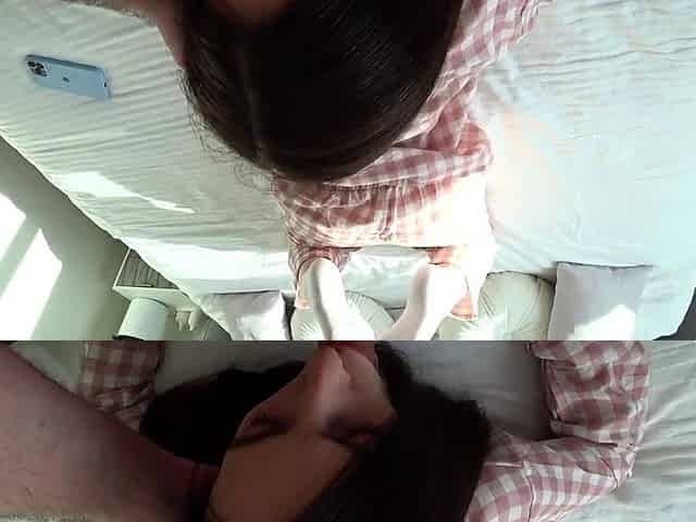 Anny Walker Sloppy BJ Then Gets Pounded On Bed And Takes