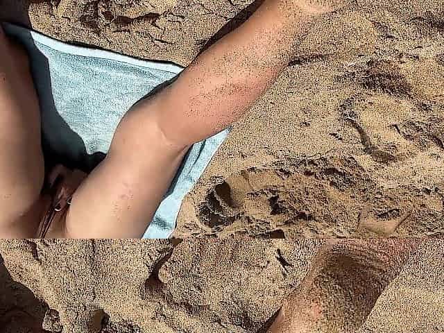 I let a stranger on the beach see me masturbate my cunt, voyeur on a stripped beach