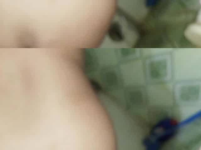 Desi Teen Girl Blowjob in the Hotel Bathroom.