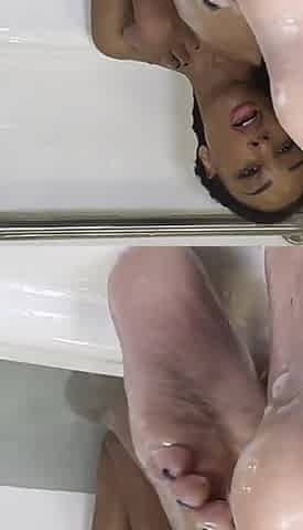 Stepmommy Wants Her Wrinkly Wet Feet Worship