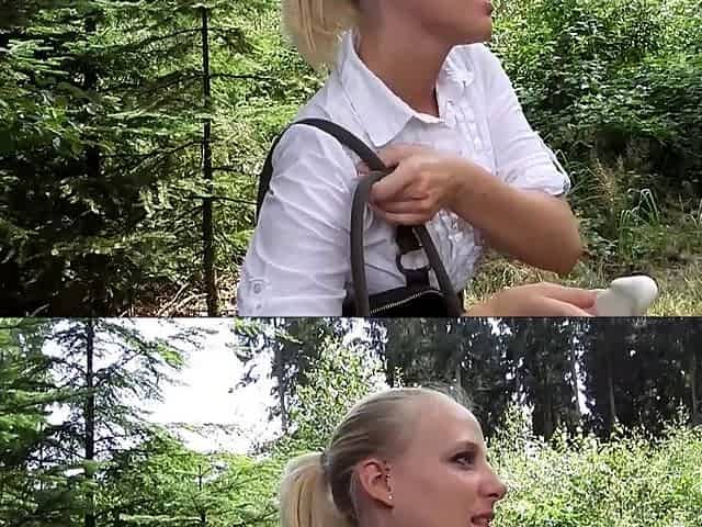 Anal Plug inside the Leggings Bubble Butt Cumshot by