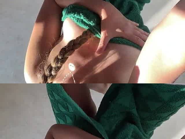 Unfathomable penetration into soaked twat in doggystyle