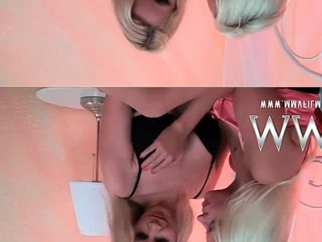 Fine lesbian babes - MMVfilms