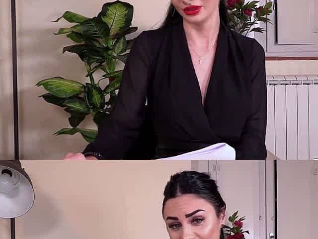Applicant Goddess Ambra seduces the boss
