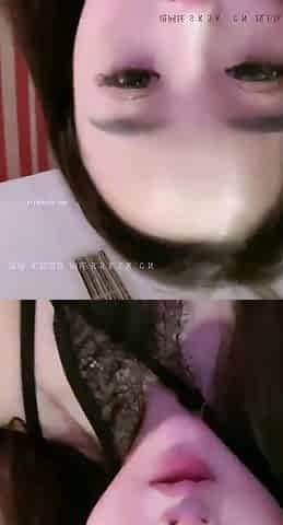Amateur blonde girlfriend homemade blowjob and handjob