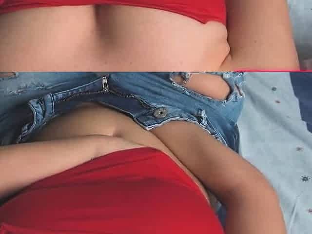 Big-Titted Latina's Morning Masturbation Webcam Show