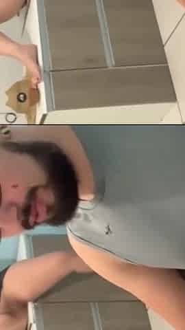 The Slut Came to Offer Herself While I Worked and I Gave Her What She Wanted, Cock in the Ass
