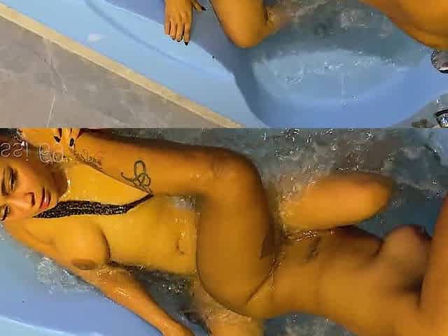 Pasandola Rico en el Jacuzzi con Amigos - Khalessi 69