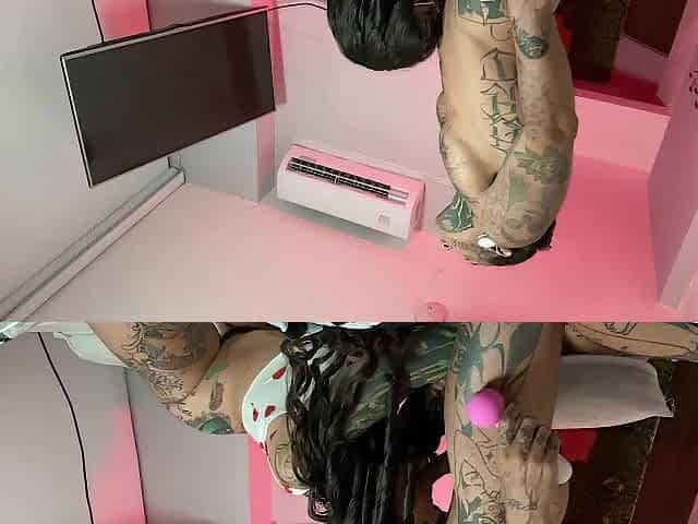 I bang my slutty roommate in advance of the visitors arrive