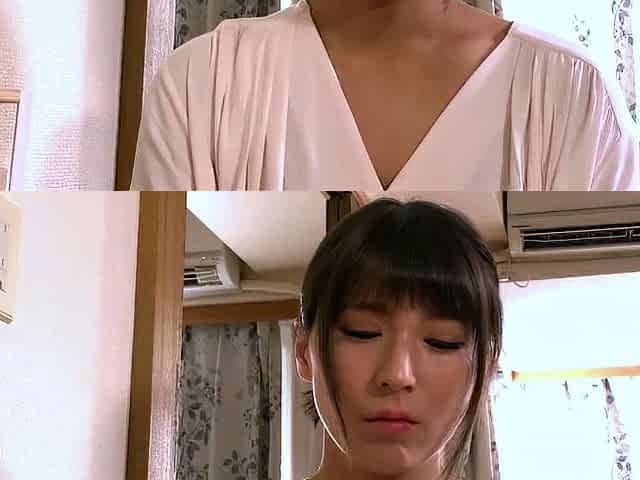 Asian japanese in bikini using anal toys