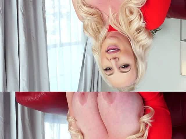 Stassi Rossi shows off her big juicy tits