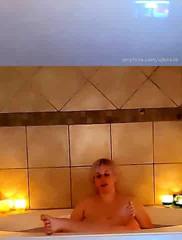 Blonde With Natural Big Boobs Loves Putting A Toy In Her