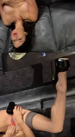 Amateur brunette ariana marie solo toying