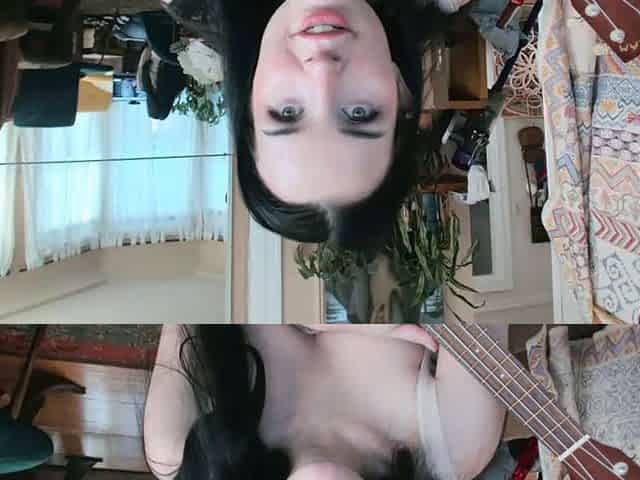 Solo Amateur Webcam Teen Masturbation