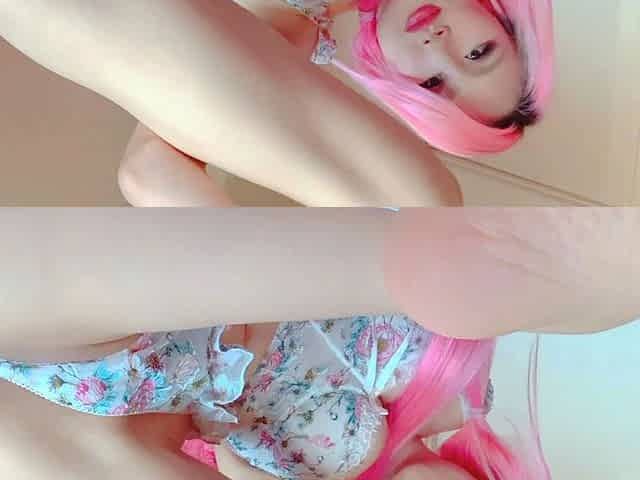 Amateur Webcam Teen Flashes Masturbates